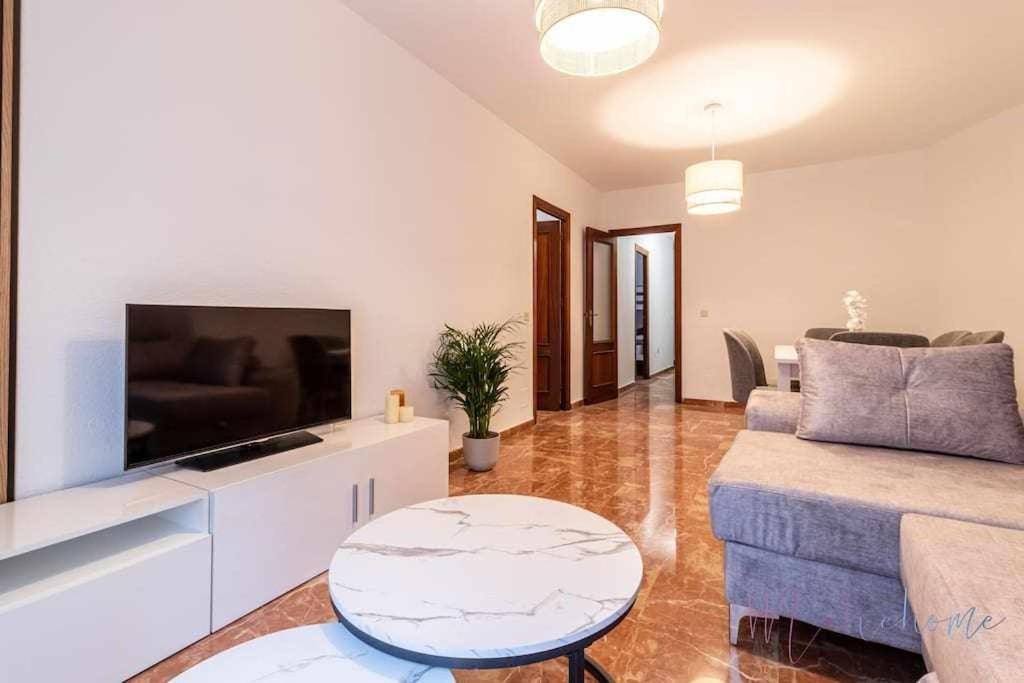 A Estrenar Pleno Centro Parking Apartment Huelva Exterior photo